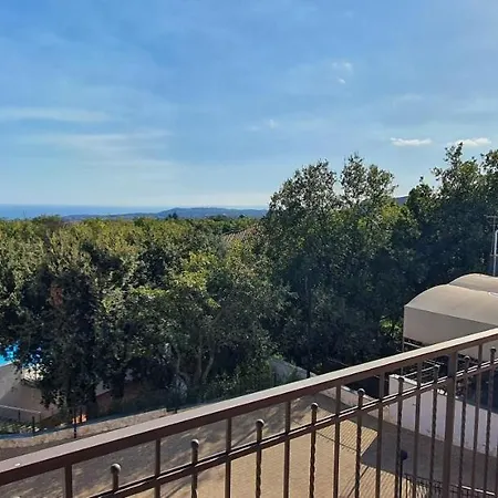 Montalbano Sweet Home, Tra L' Etna E Il Mare Apartment